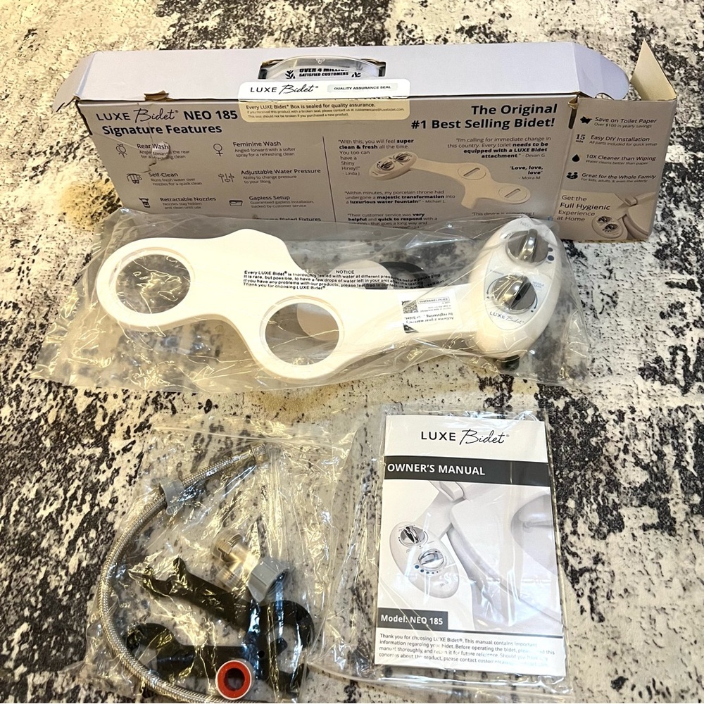 LUXE Bidet NEO 185 Self-Cleaning Dual Nozzle Non-Electric Attachment